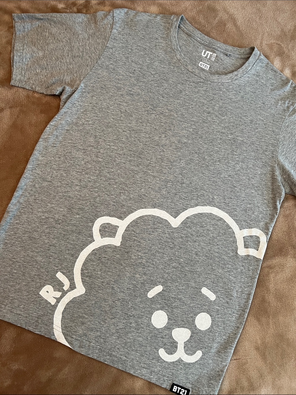 Uniqlo UT x BT21 Collaboration Gray RJ Graphic Short-Sleeve T-shirt